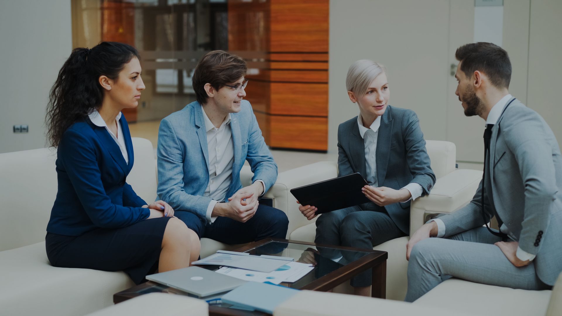 Equipo de Consultores Lúmina